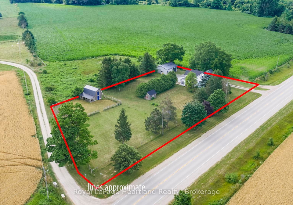 80564-baseline-road-central-huron-ontario-x12288247