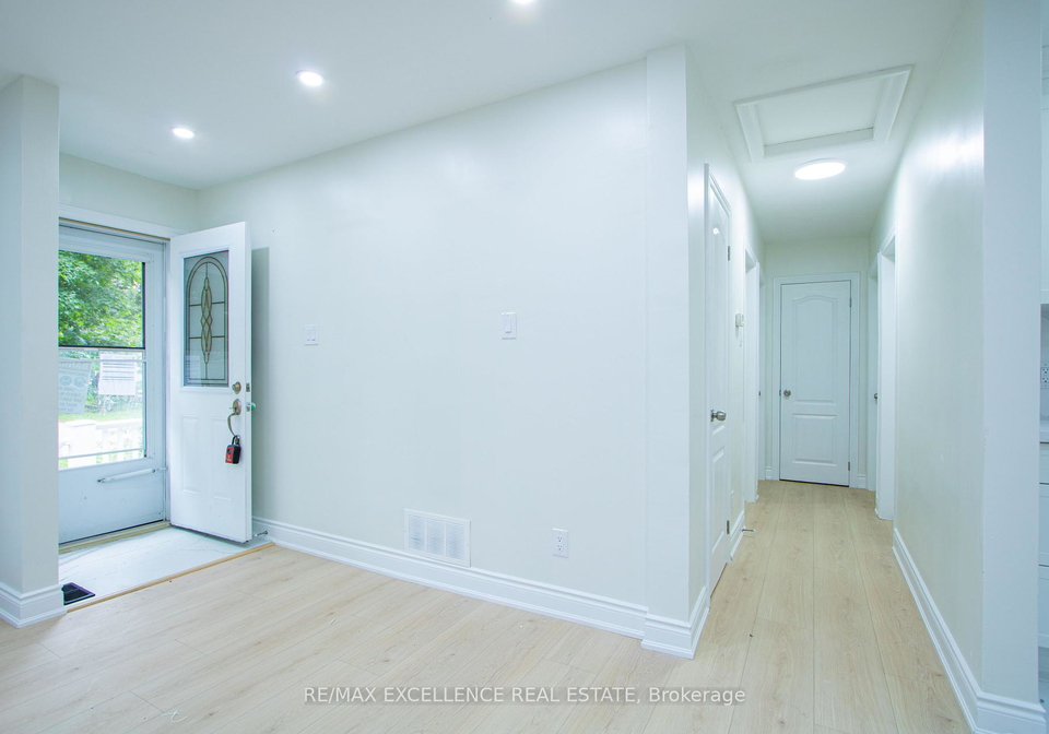 26-magee-street-london-east-ontario-x12288647