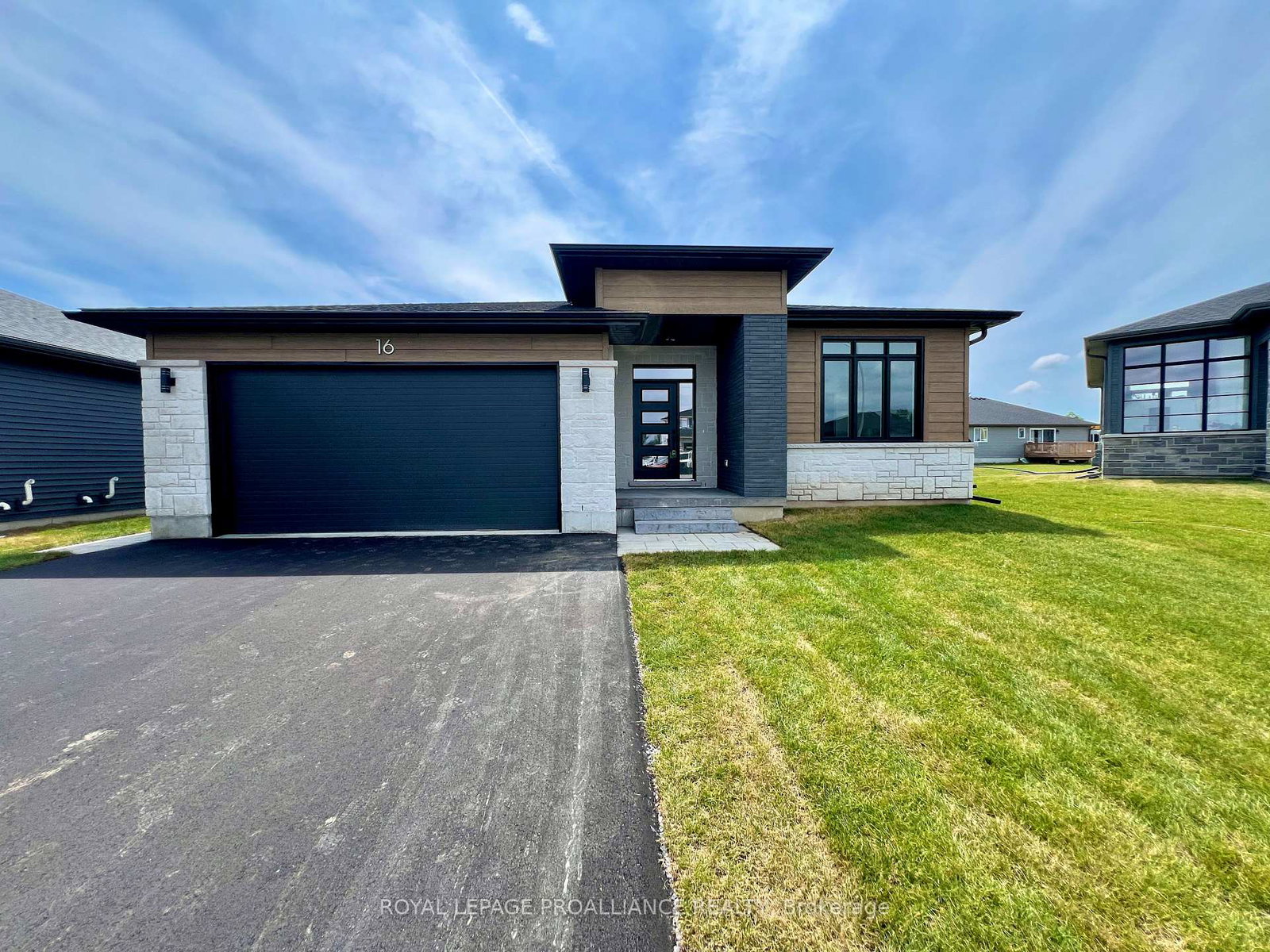 16-horton-court-belleville-ontario-x12288677
