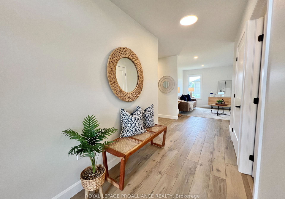 16-horton-court-belleville-ontario-x12288677