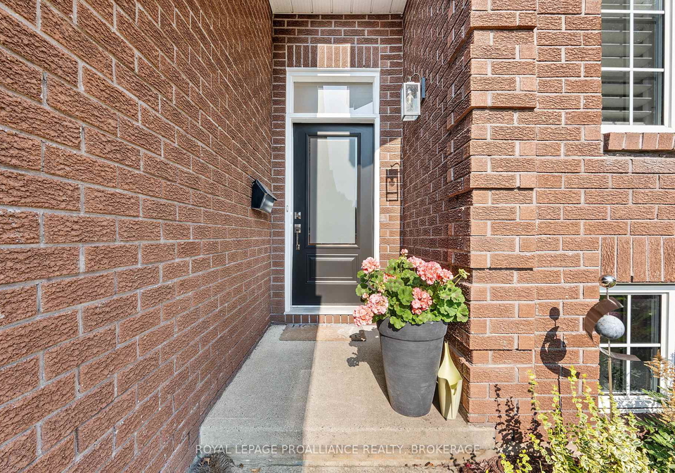 698-roosevelt-drive-kingston-ontario-x12288682
