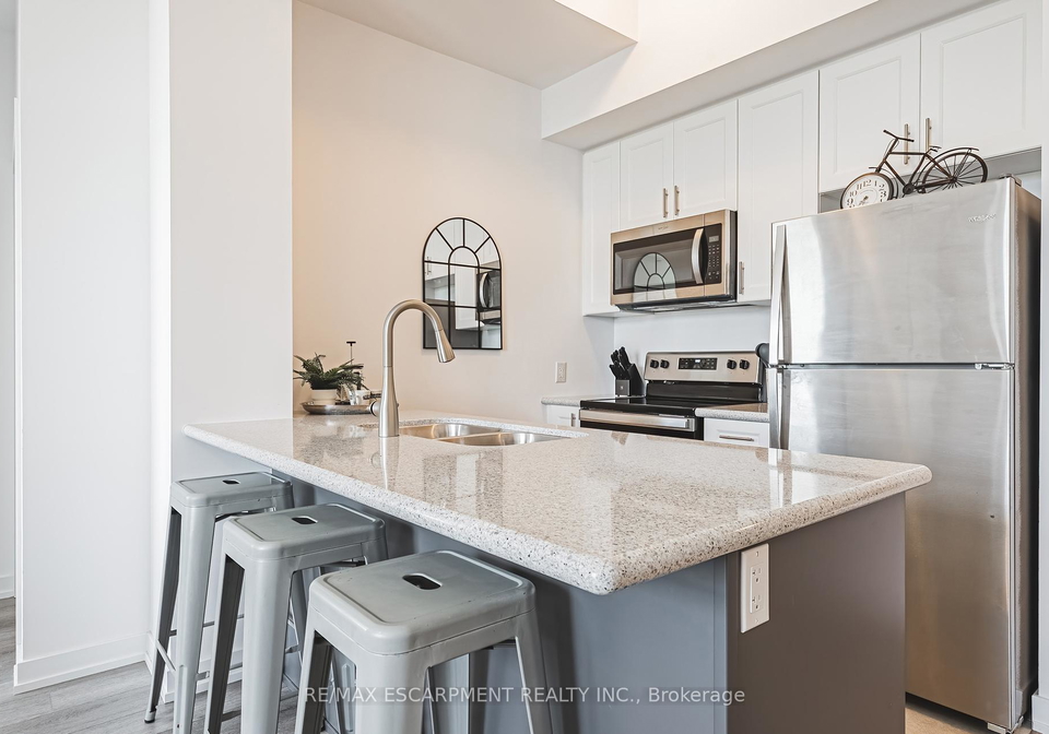 460-dundas-street-e-e-hamilton-ontario-x12288729