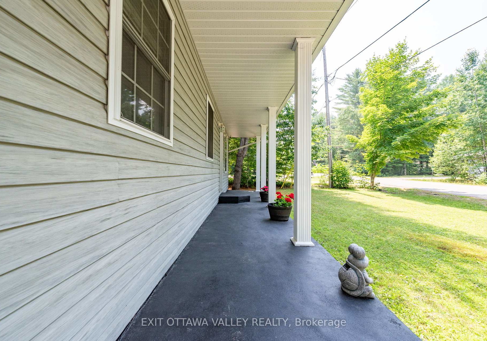 57-legere-drive-laurentian-hills-ontario-x12288770