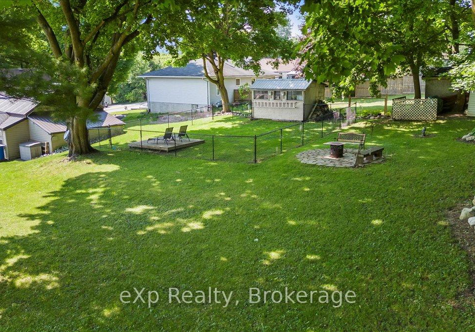 251-queen-street-n-n-west-grey-ontario-x12288897