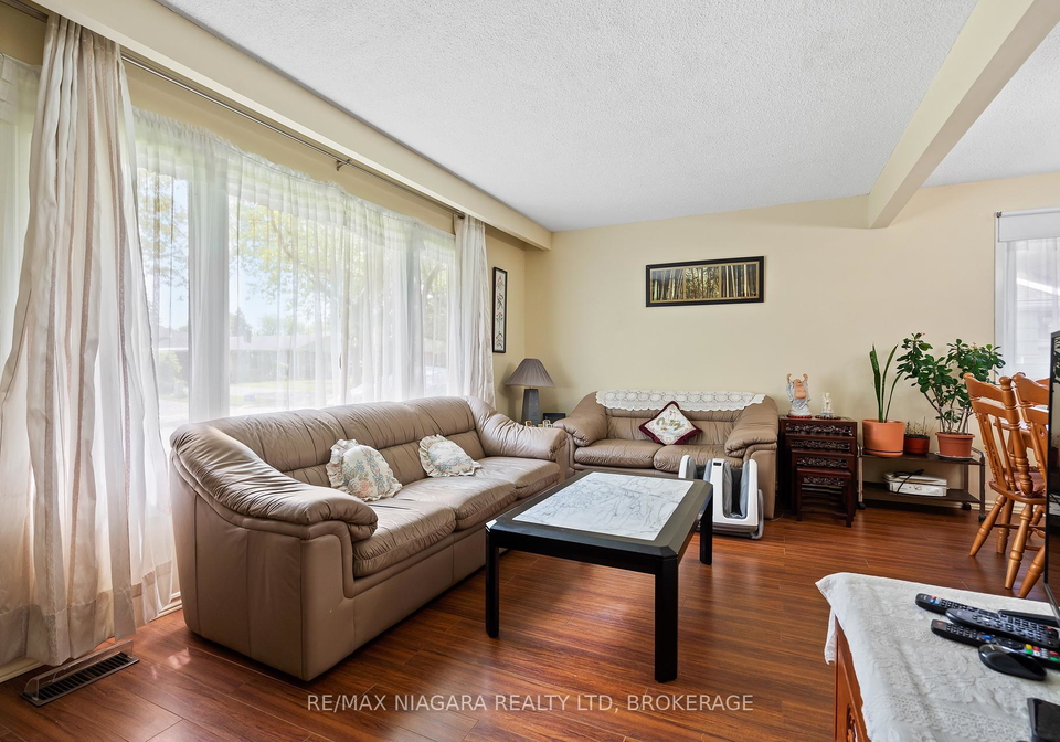 6-vanier-court-st-catharines-ontario-x12289253