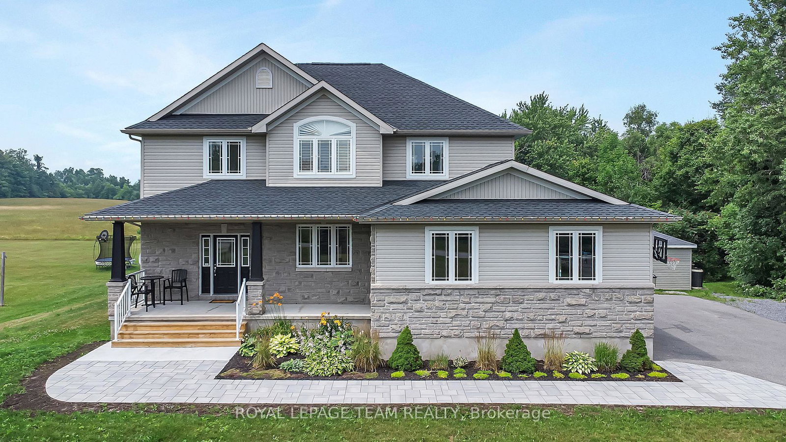 17-kolo-drive-ottawa-ontario-x12289403