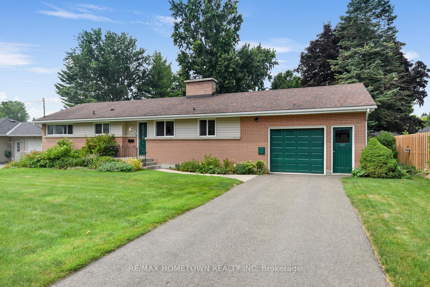 7-geneva-court-brockville-ontario-x12289523