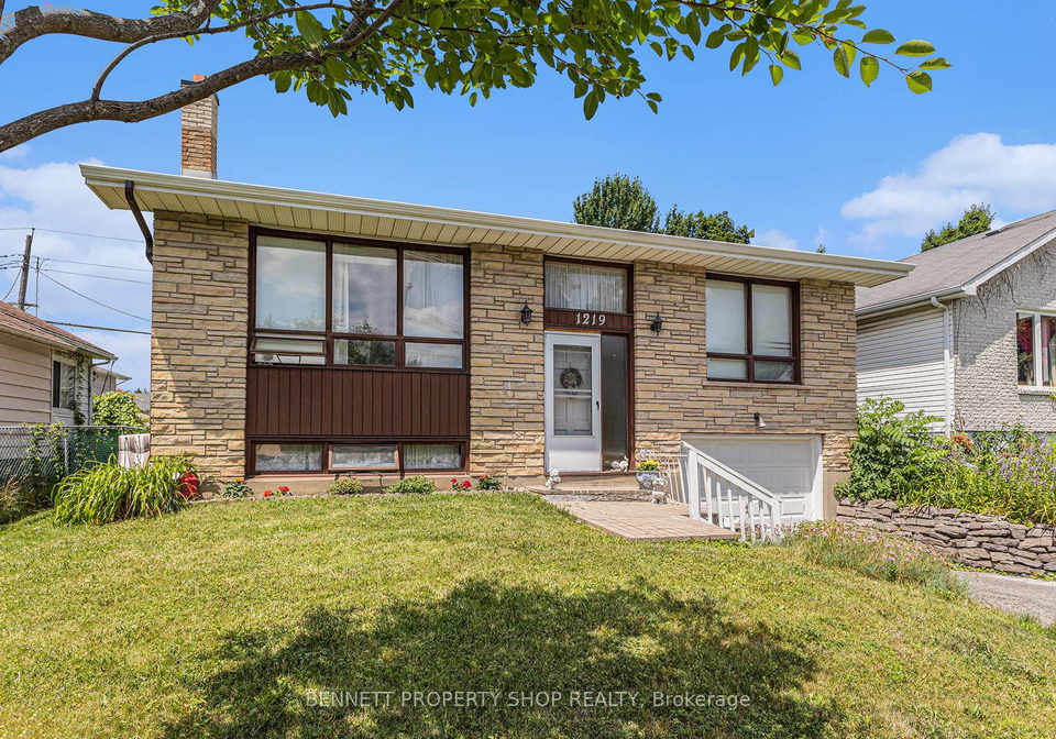 1219-vancouver-avenue-ottawa-ontario-x12289540