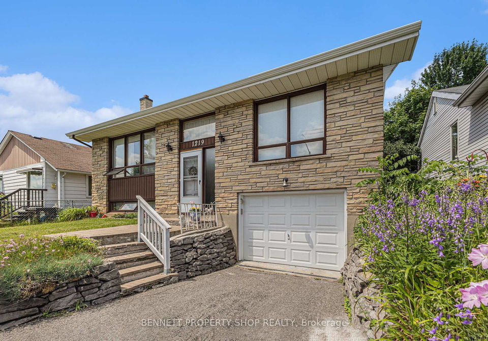 1219-vancouver-avenue-ottawa-ontario-x12289540