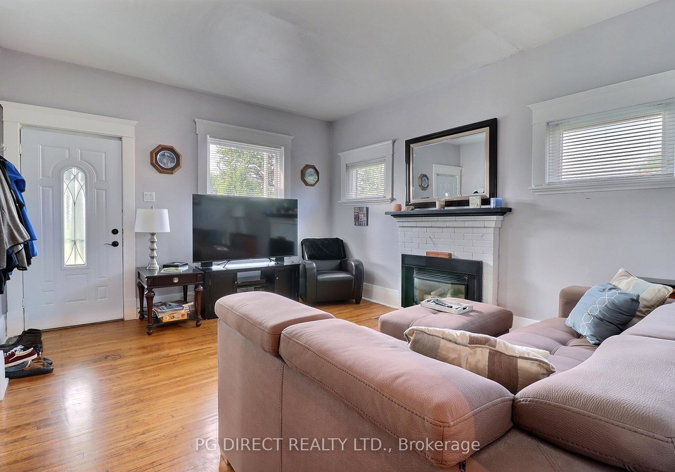 7084-longwoods-road-london-south-ontario-x12289563