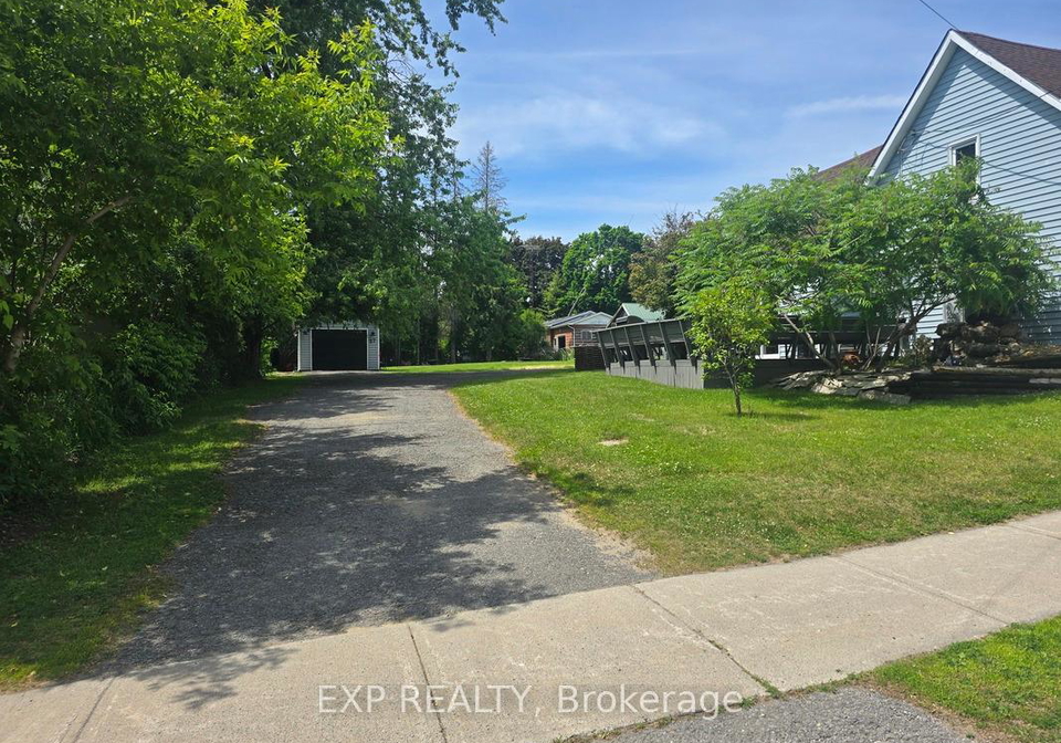 2182-spring-street-cramahe-ontario-x12289634