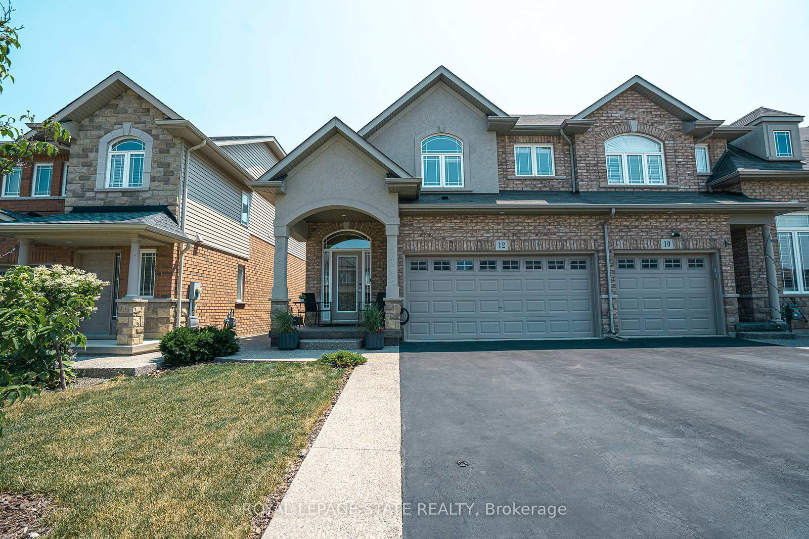 12-charleswood-crescent-hamilton-ontario-x12289712