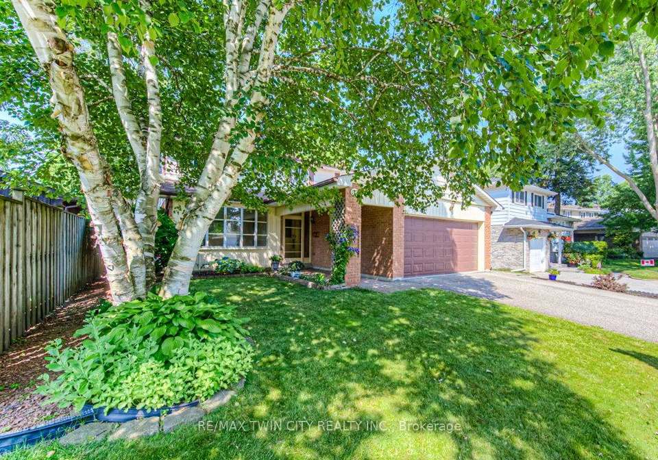 172-brookside-crescent-kitchener-ontario-x12289858