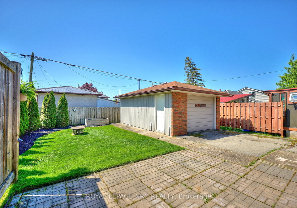 79-cross-street-port-colborne-ontario-x12289862
