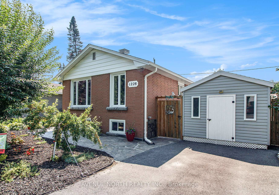 1228-amesbrooke-drive-ottawa-ontario-x12289931