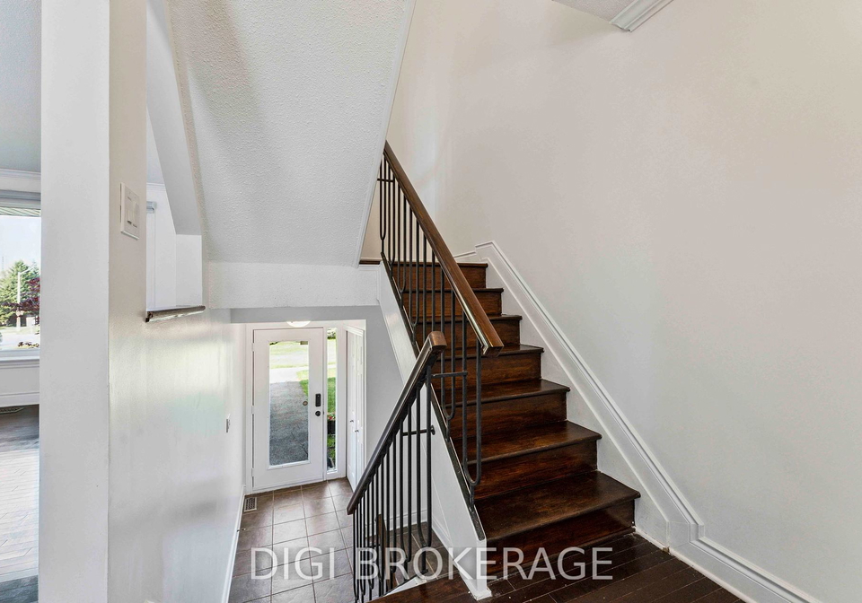 202-monterey-drive-ottawa-ontario-x12290190
