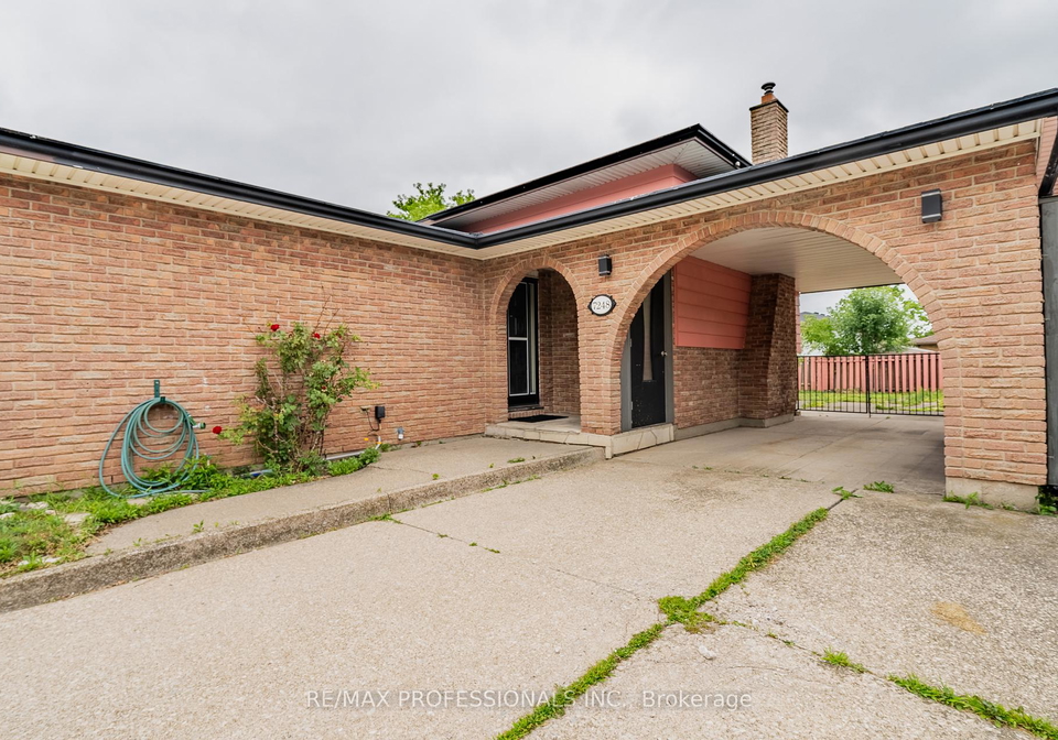 7248-casey-street-niagara-falls-ontario-x12290207