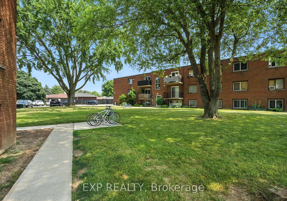 450-carlton-street-st-catharines-ontario-x12290208