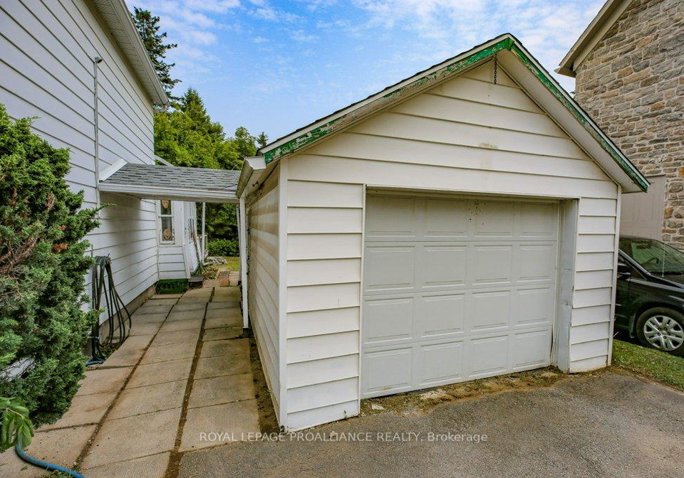 376-east-street-prescott-ontario-x12290307