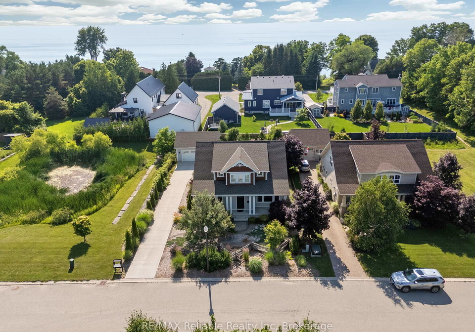 32-thimbleweed-drive-bluewater-ontario-x12290334