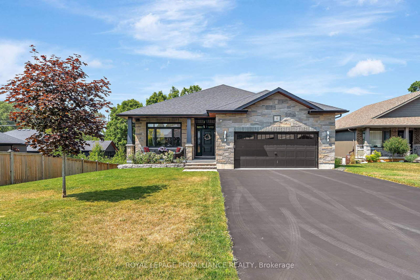 4-spartan-court-quinte-west-ontario-x12290345