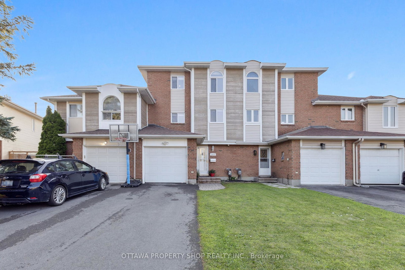 1575-thurlow-street-ottawa-ontario-x12290526