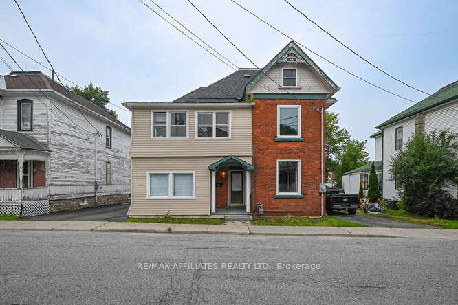 28-kensington-avenue-smiths-falls-ontario-x12290548