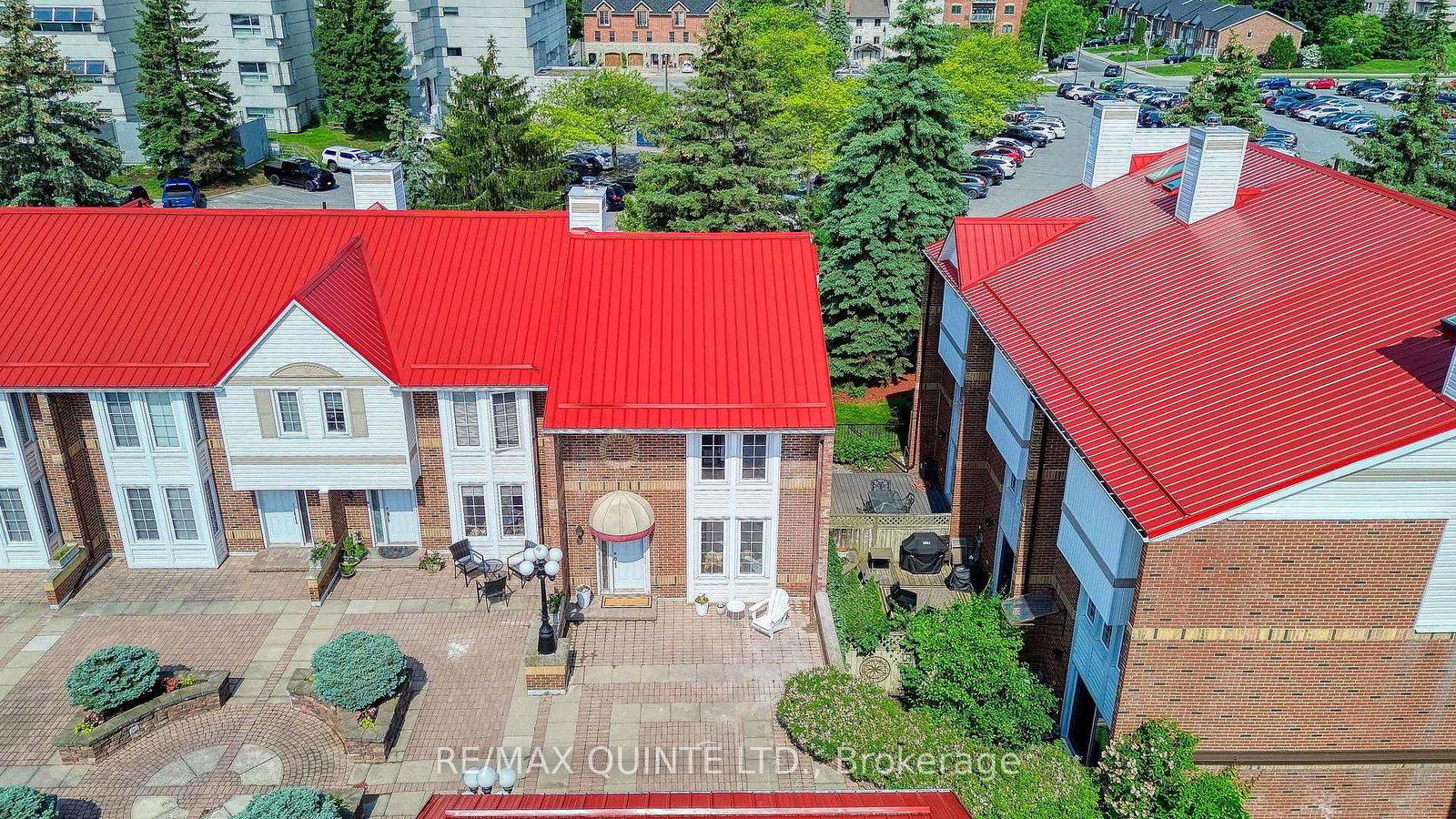 1-place-darmes-na-kingston-ontario-x12290593
