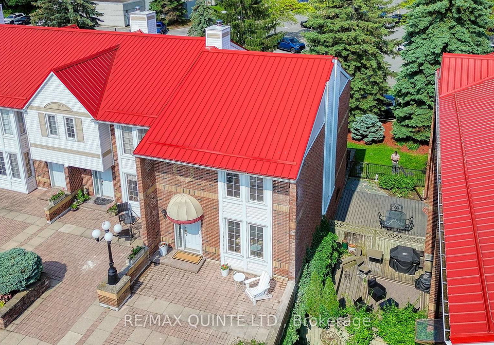 1-place-darmes-na-kingston-ontario-x12290593