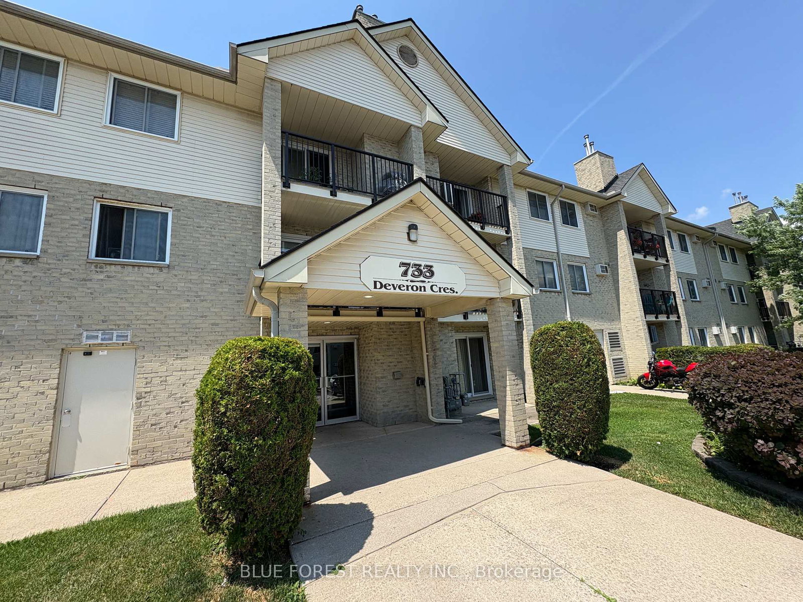 733-deveron-crescent-london-south-ontario-x12290853
