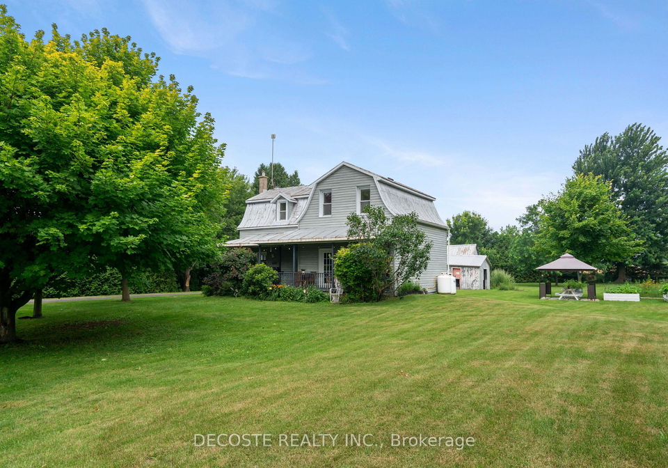 17559-county-22-road-north-stormont-ontario-x12290891