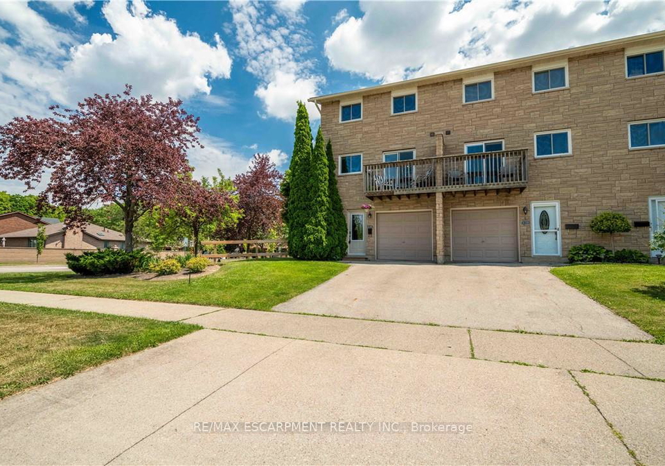 1155-paramount-drive-hamilton-ontario-x12290991