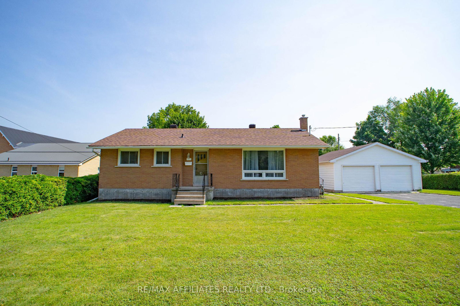 195-isabella-street-smiths-falls-ontario-x12291091