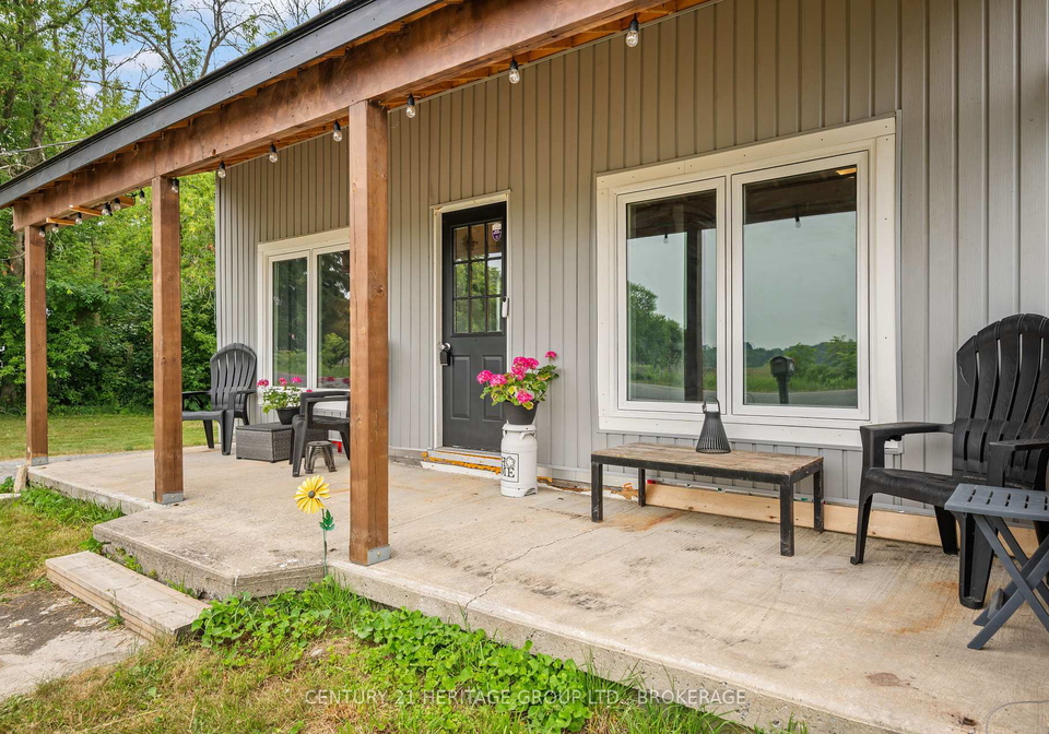 2596-washburn-road-south-frontenac-ontario-x12291239
