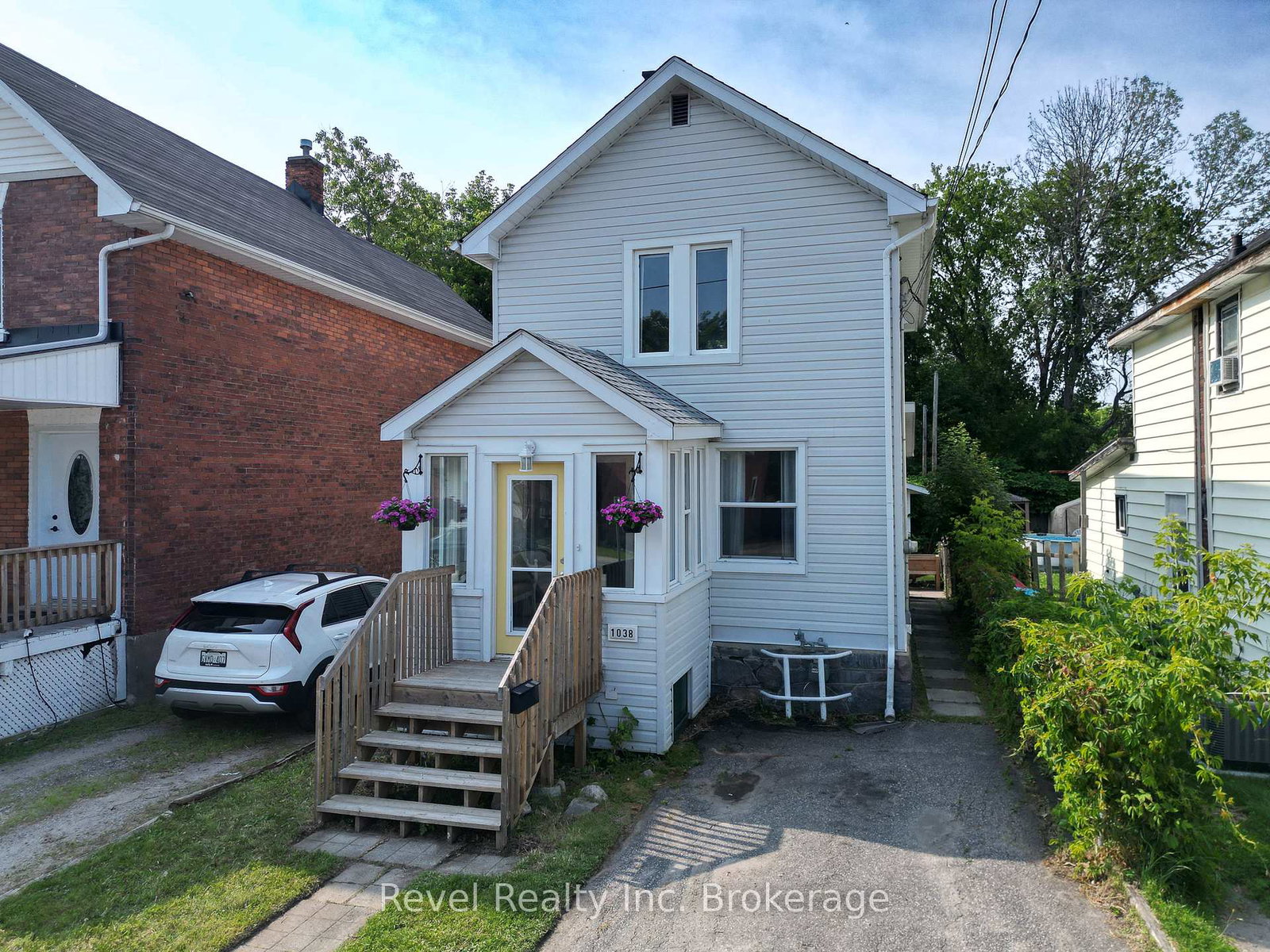 1038-ferguson-street-north-bay-ontario-x12291385