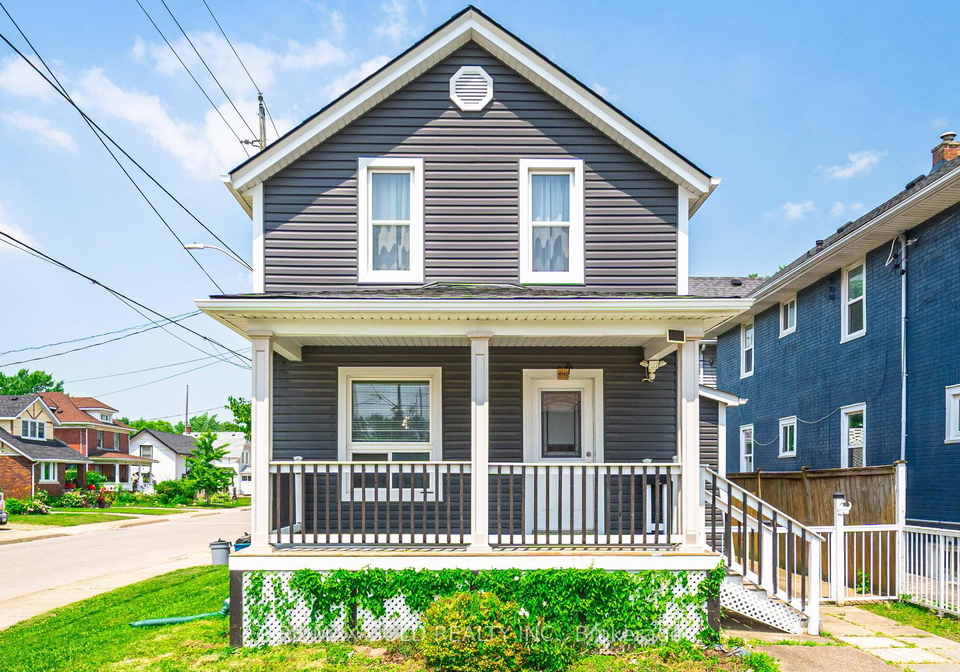 4945-maple-street-niagara-falls-ontario-x12291537