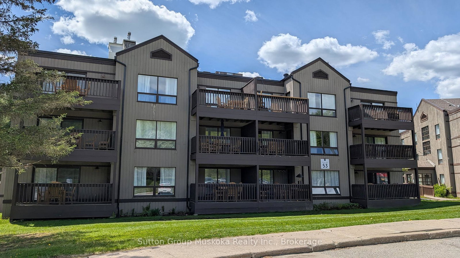 53303-summit-lodge-drive-huntsville-ontario-x12291762