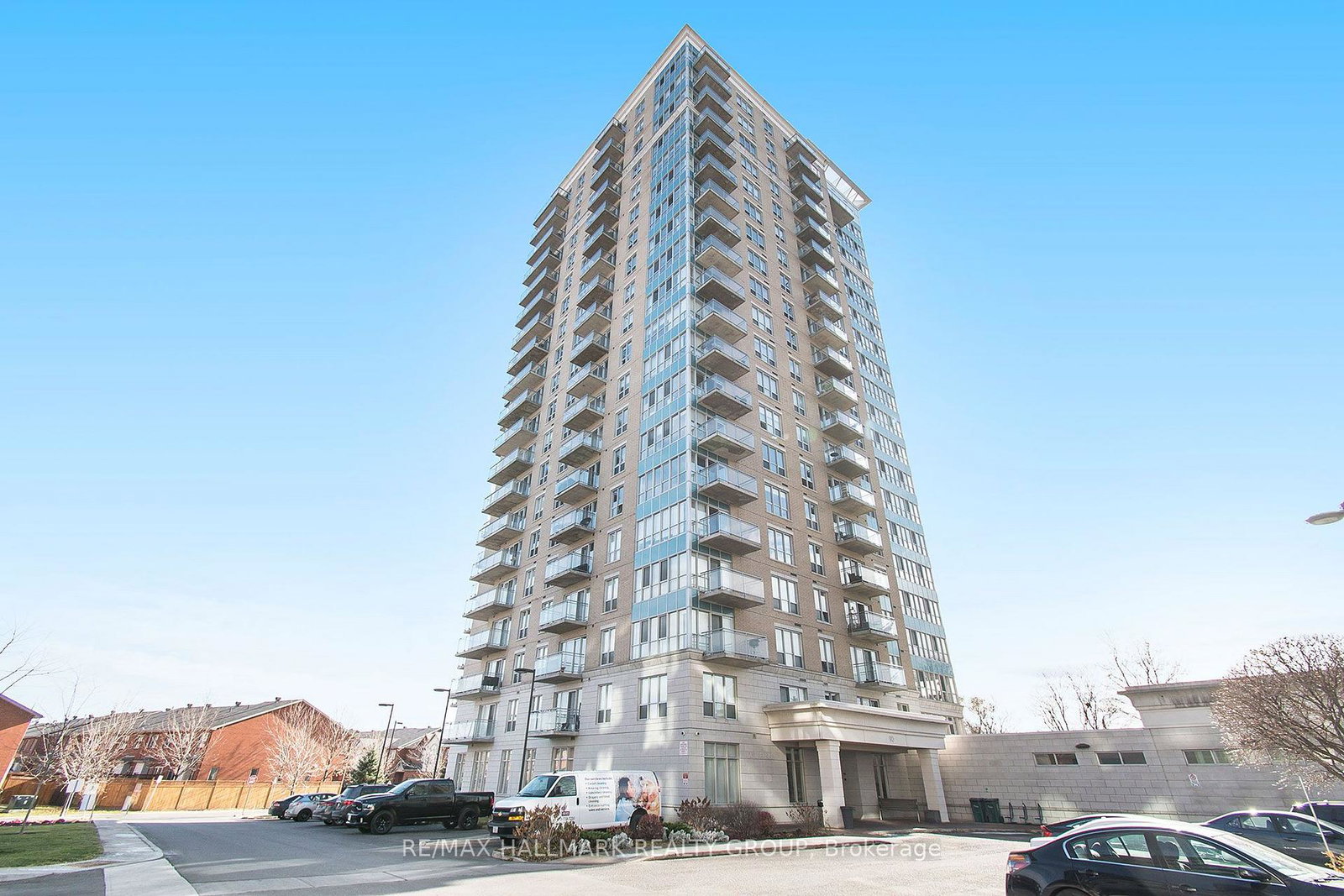 90-landry-street-ottawa-ontario-x12291766
