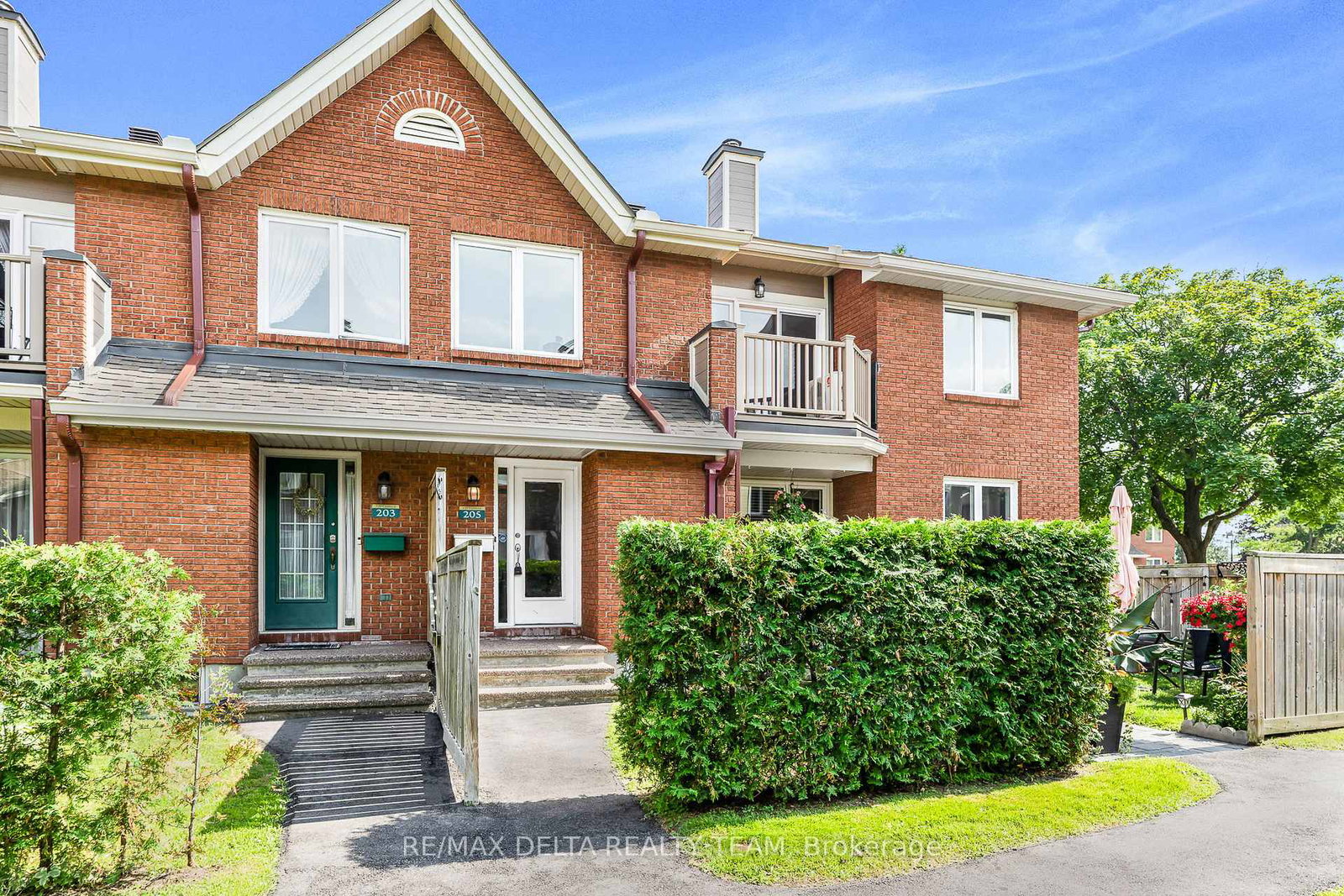 520-canteval-terrace-ottawa-ontario-x12291838