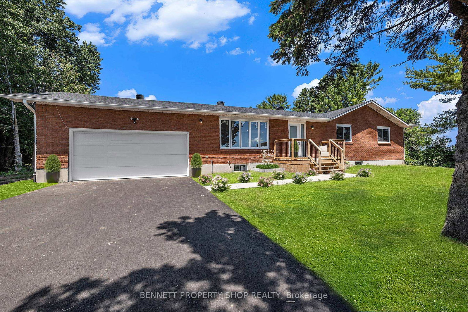 10369-county-road-3-line-north-dundas-ontario-x12292062