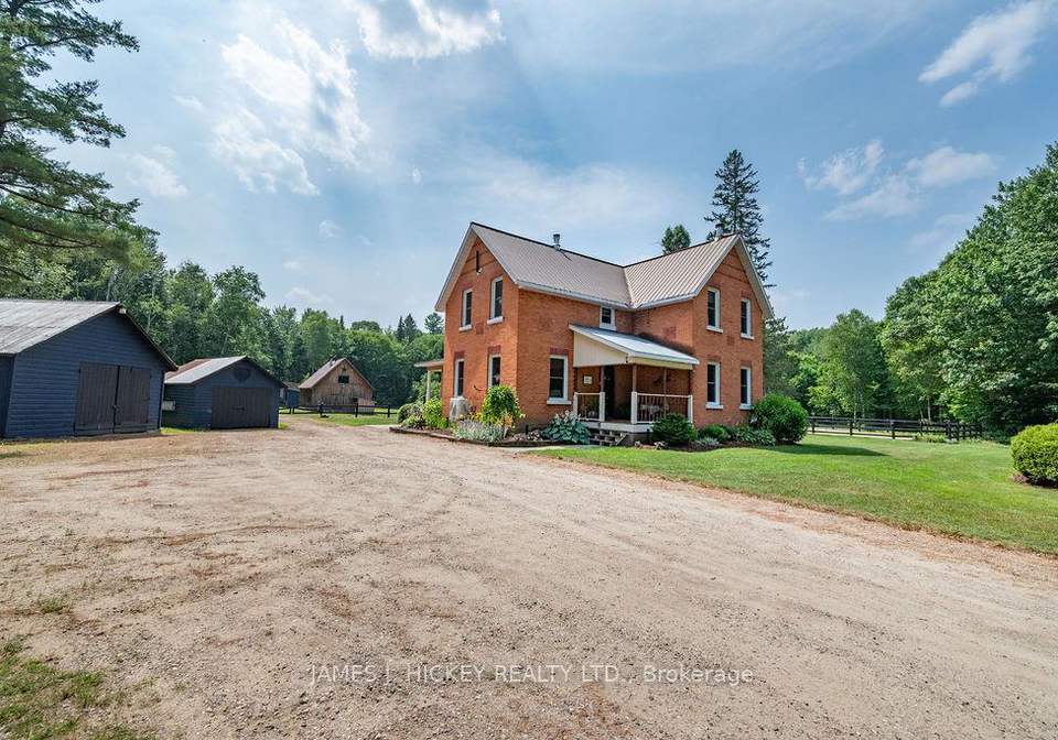1077-allan-road-laurentian-hills-ontario-x12292083