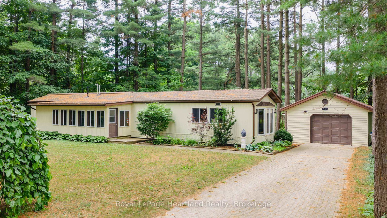 412-sugar-maple-drive-central-huron-ontario-x12292217