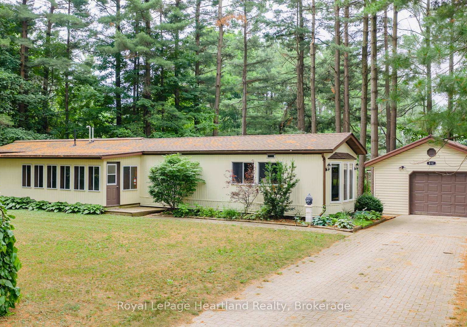 412-sugar-maple-drive-central-huron-ontario-x12292217