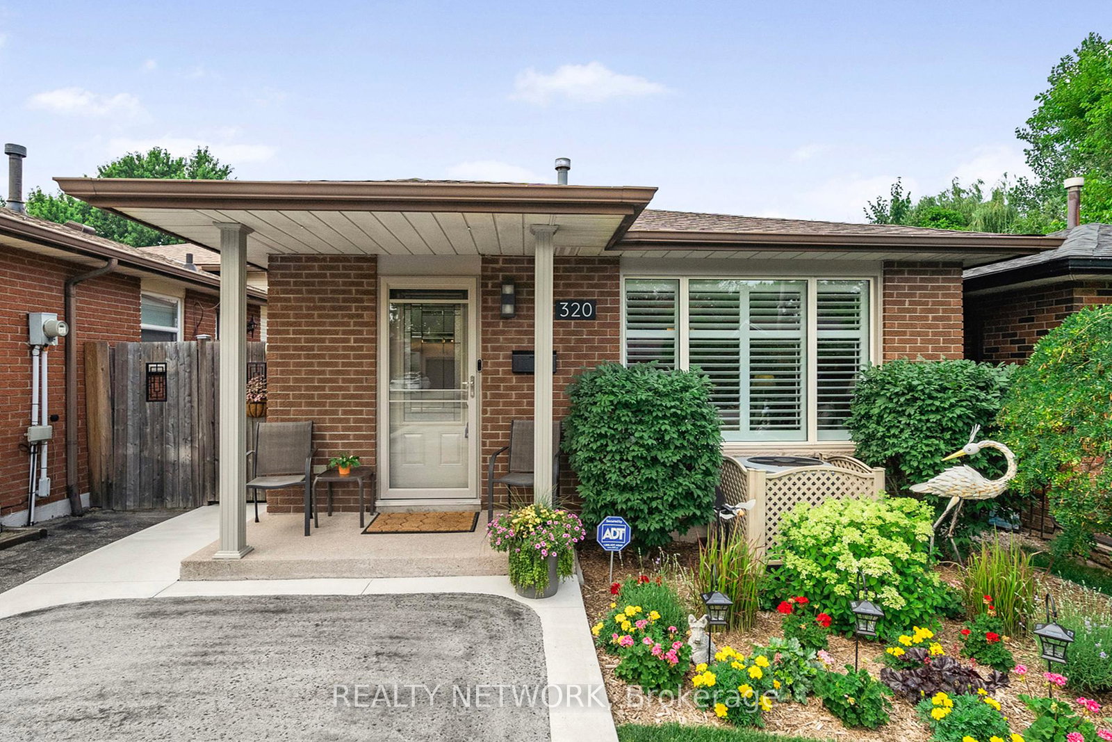 320-east-24th-street-hamilton-ontario-x12292504