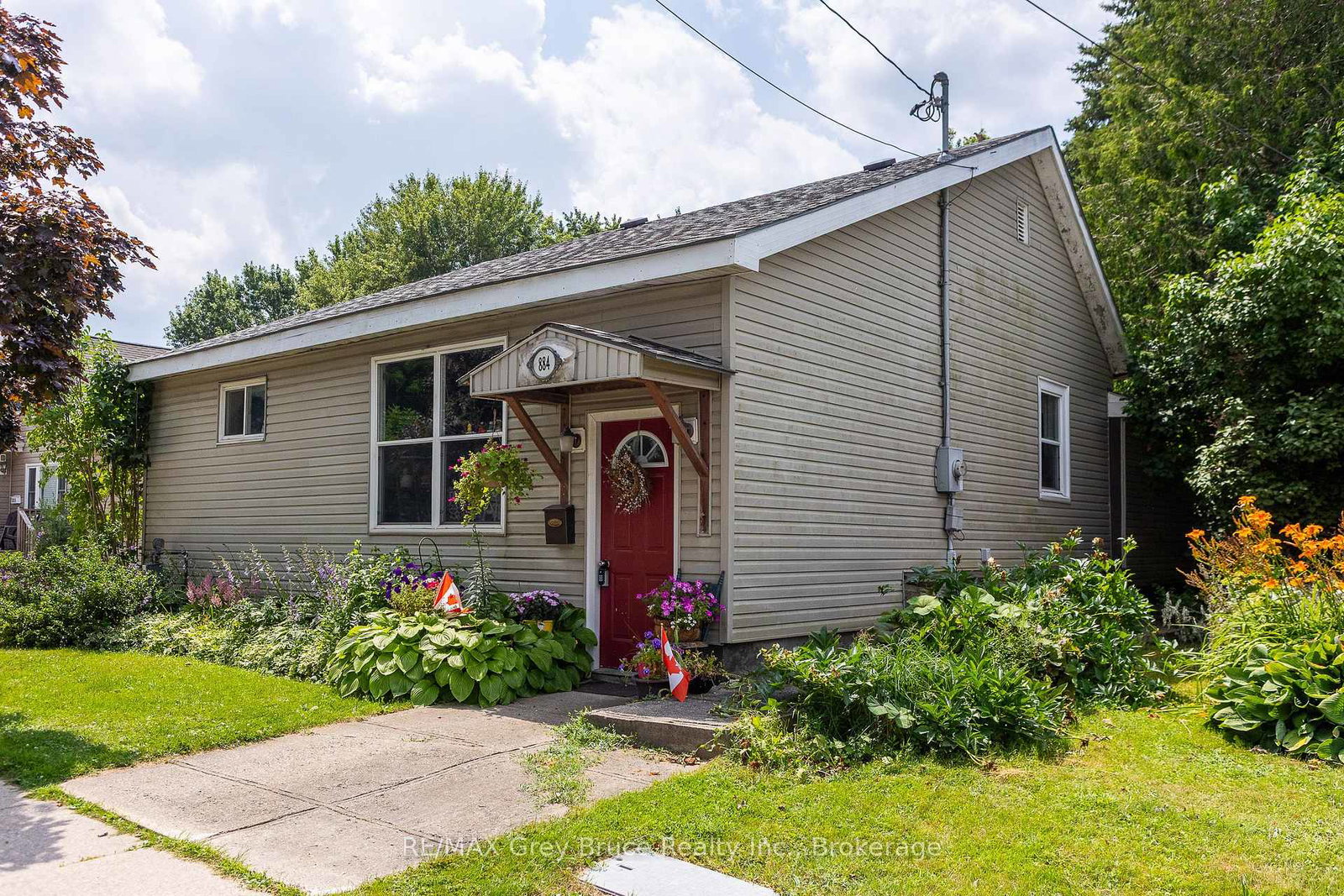 884-6th-avenue-w-na-owen-sound-ontario-x12292640
