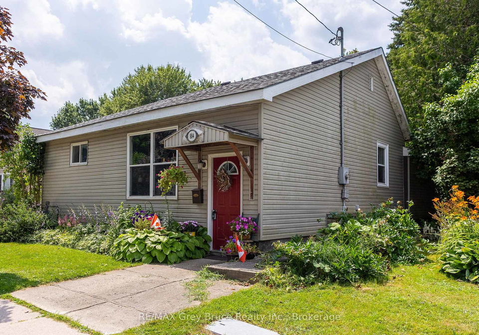 884-6th-avenue-w-na-owen-sound-ontario-x12292640