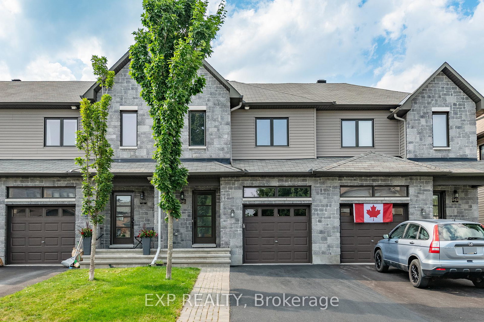 241-king-street-carleton-place-ontario-x12292728