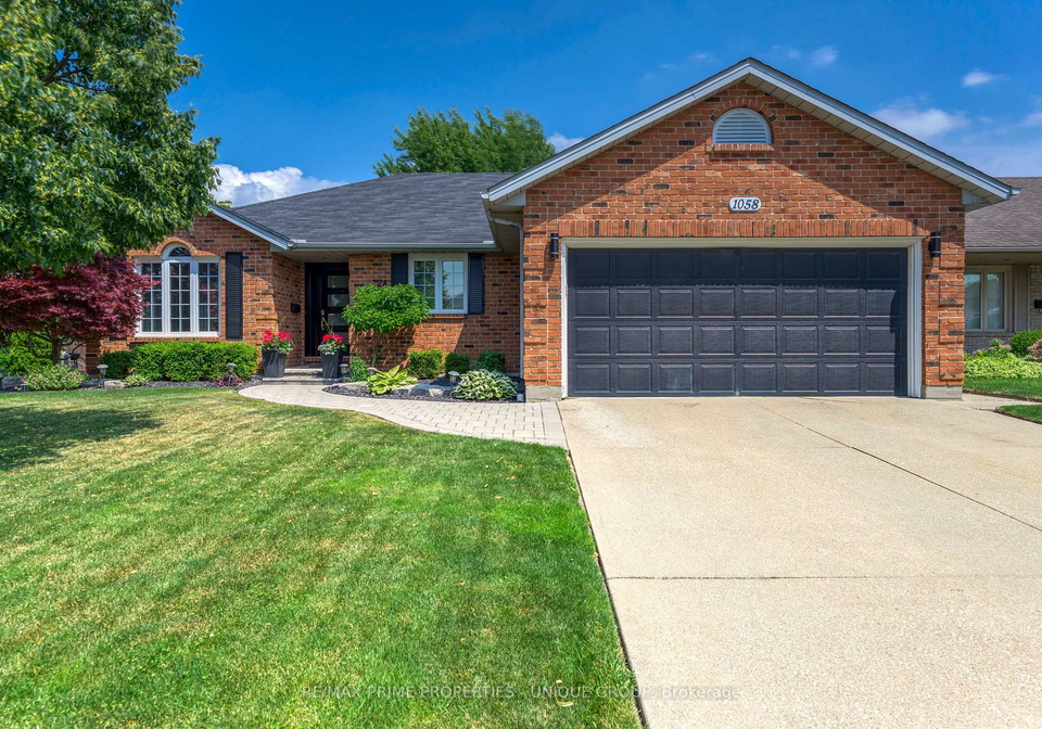 1058-finch-drive-sarnia-ontario-x12292992