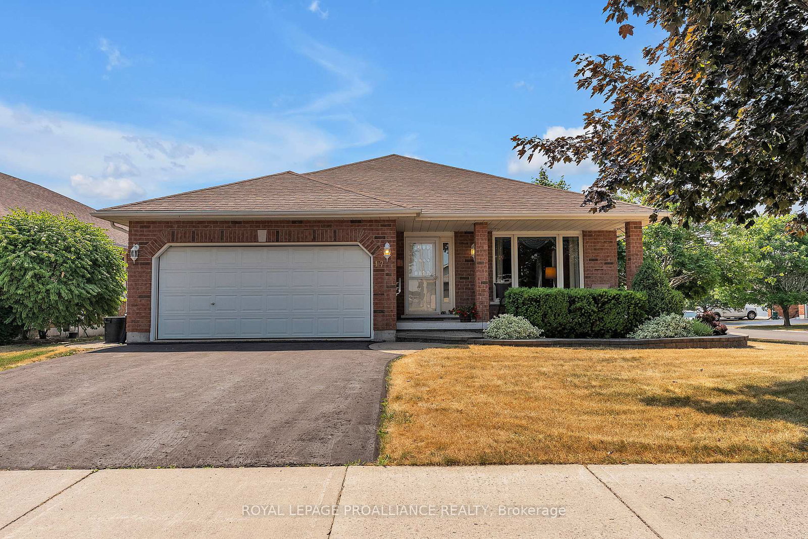 17-hemlock-crescent-belleville-ontario-x12293115