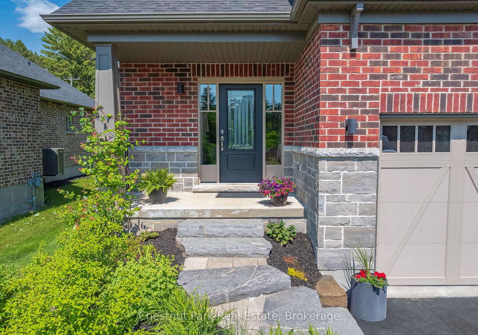 76-selkirk-drive-huntsville-ontario-x12293134